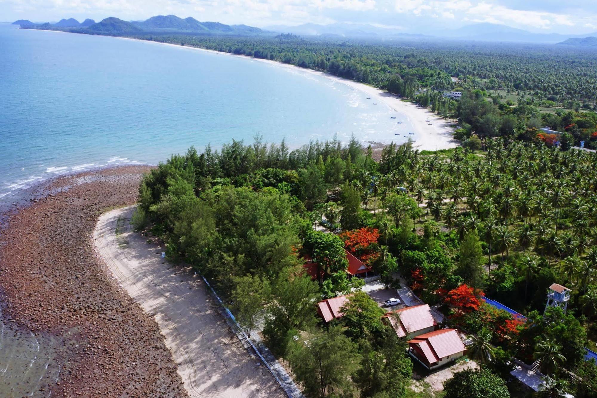 Rocky Point Resort Thap Sakae Exteriér fotografie